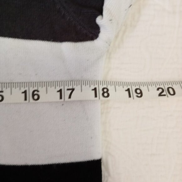 Carol Rose Tunic Sweater Size L Colorblock Long-Sleeve With Gold Zipper Womens - Picture 7 of 8